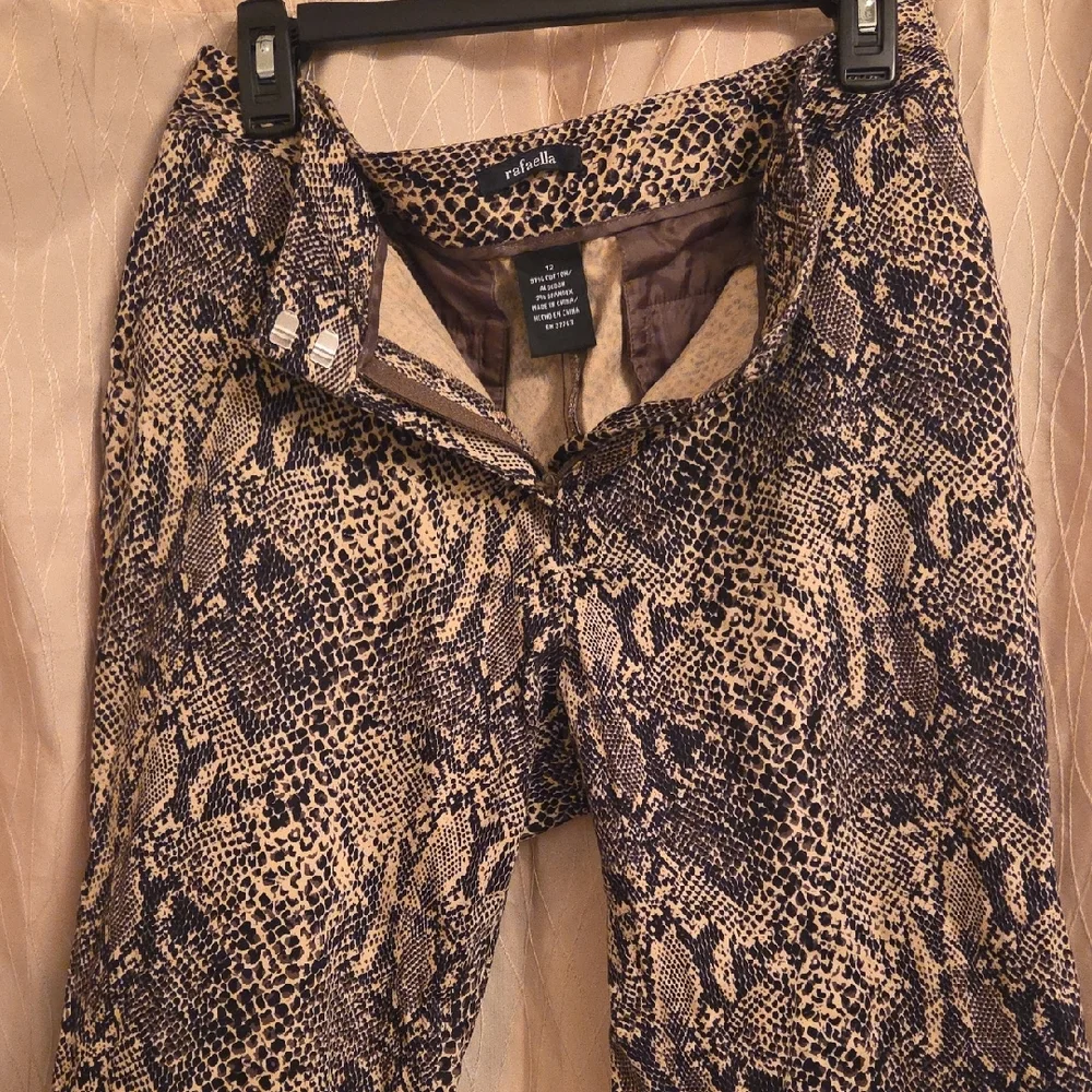 Rafaella Brown and Beige Leopard Print‎ Pants